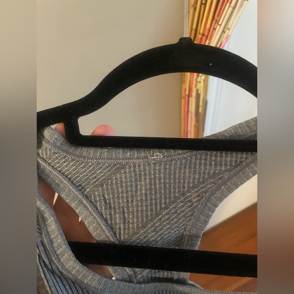 Lululemon Swiftly Tech Racerback tank top - Picture 4 of 4